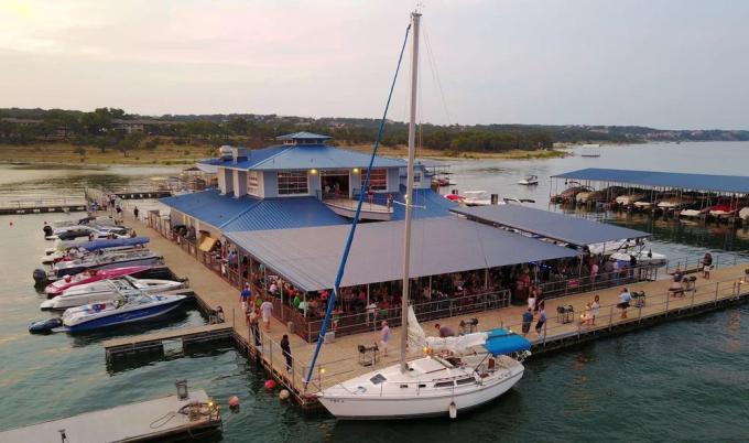 Captain Petes Boathouse