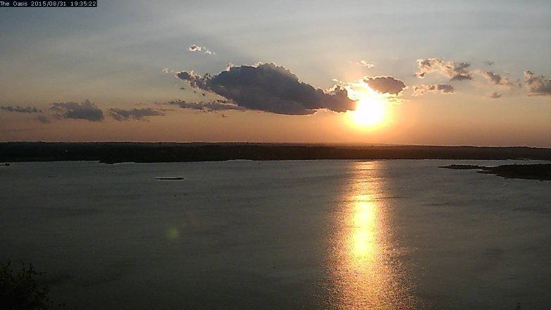 Lake Travis webcam, August 31, 2015 6:40 PM CT