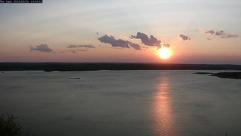 Lake Travis webcam, August 31, 2015 6:50 PM CT