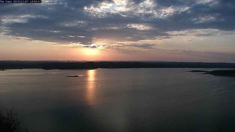 Lake Travis webcam, October 7, 2015 5:55 PM CT