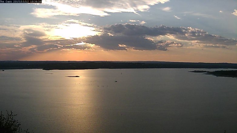 Lake Travis webcam, October 12, 2015 5:40 PM CT
