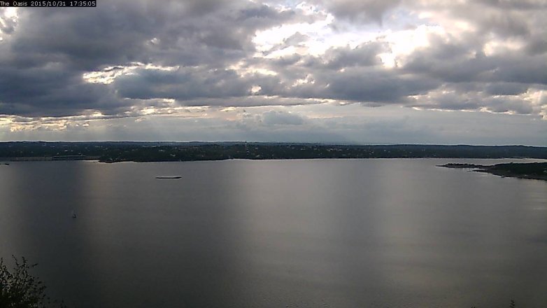 Lake Travis webcam, October 31, 2015 4:40 PM CT