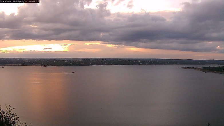 Lake Travis webcam, October 31, 2015 5:15 PM CT