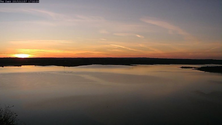 Lake Travis webcam, December 7, 2015 4:40 PM CT