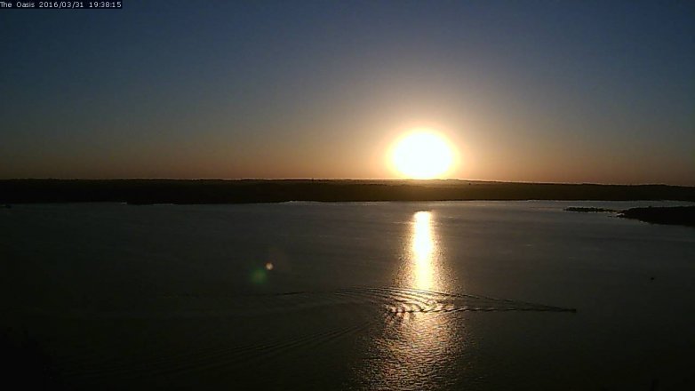 Lake Travis webcam, March 31, 2016 6:45 PM CT