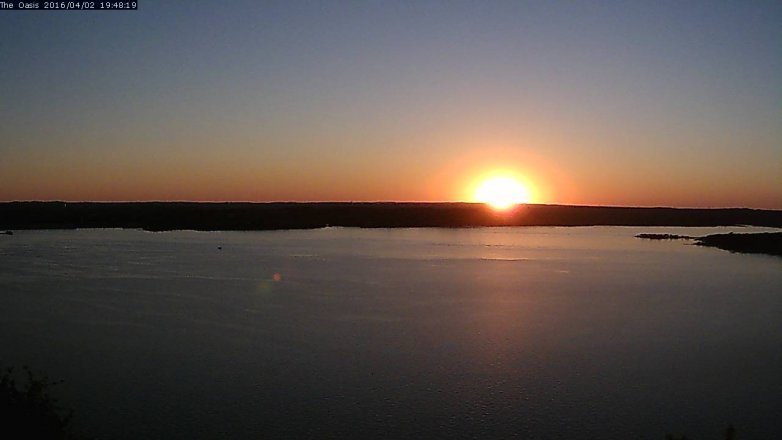 Lake Travis webcam, April 2, 2016 6:55 PM CT