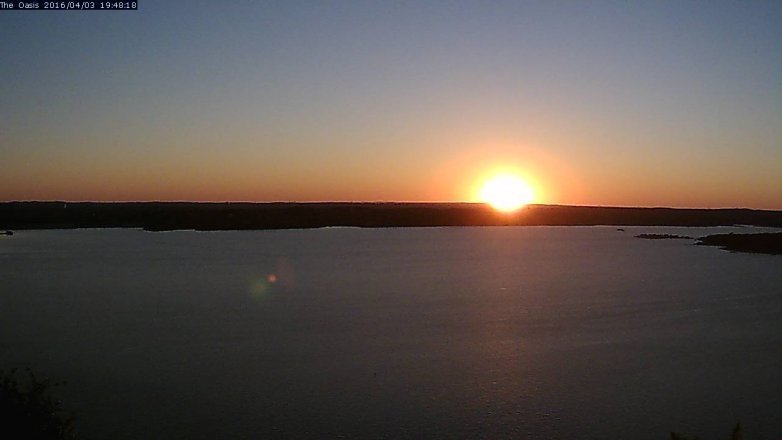 Lake Travis webcam, April 3, 2016 6:55 PM CT