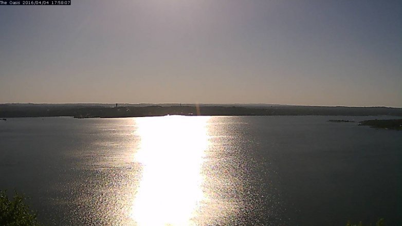 Lake Travis webcam, April 4, 2016 5:05 PM CT