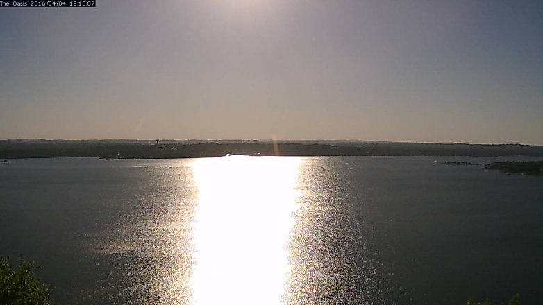 Lake Travis webcam, April 4, 2016 5:15 PM CT