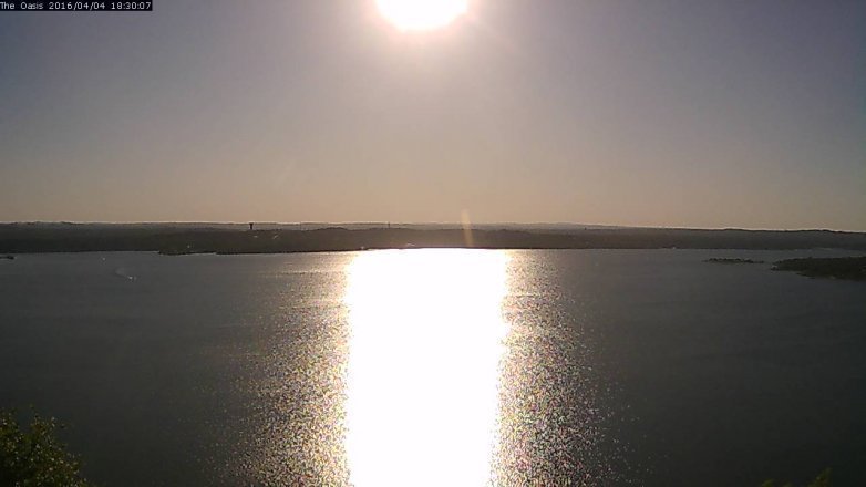 Lake Travis webcam, April 4, 2016 5:35 PM CT