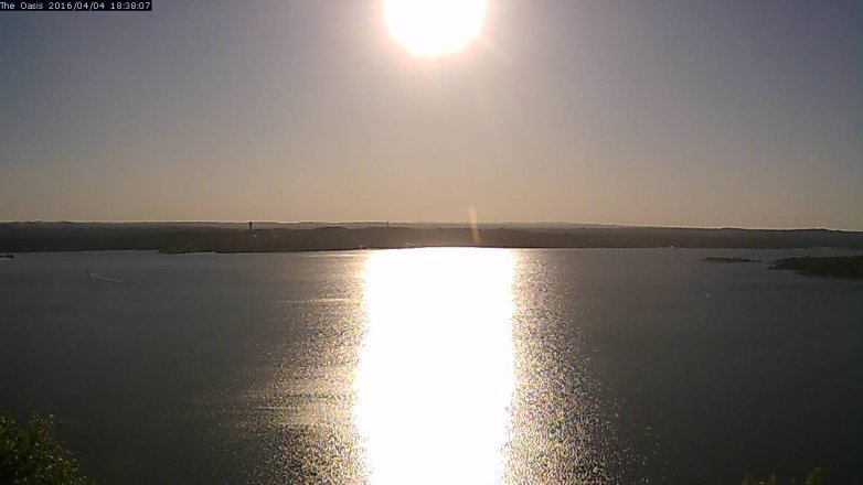 Lake Travis webcam, April 4, 2016 5:45 PM CT