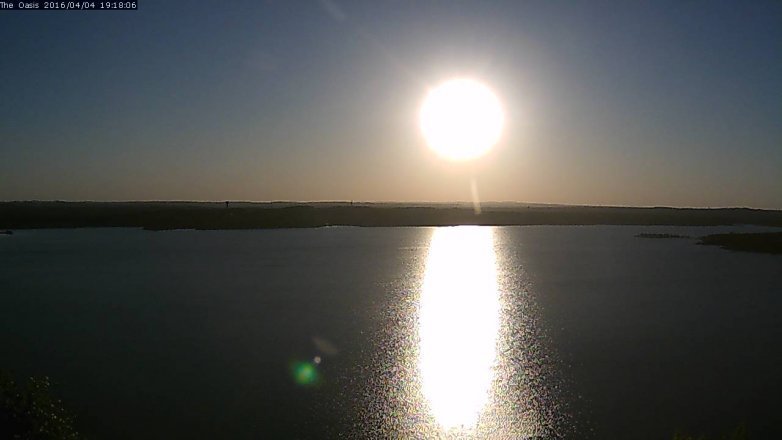 Lake Travis webcam, April 4, 2016 6:25 PM CT