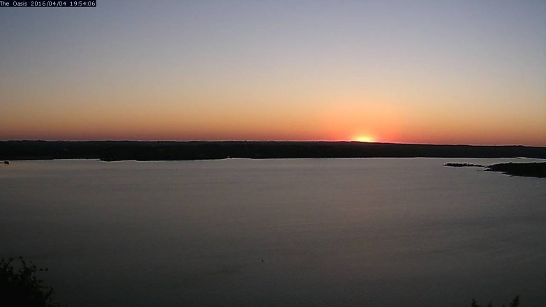 Lake Travis webcam, April 4, 2016 7:00 PM CT