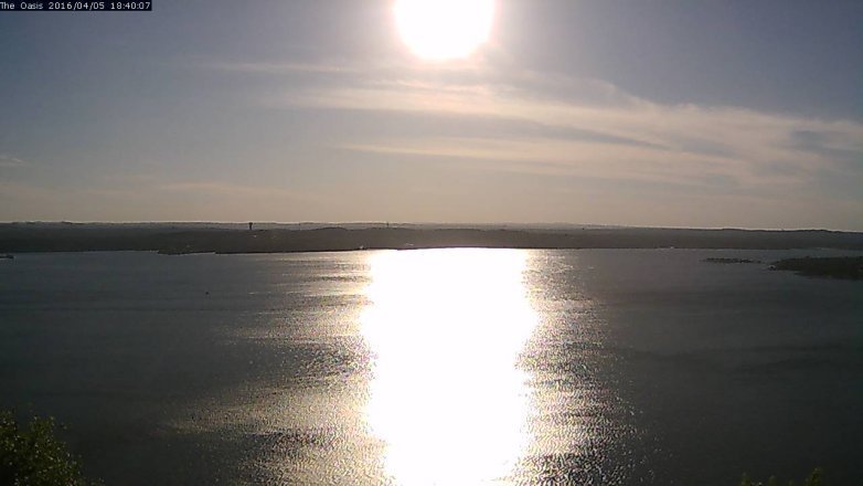 Lake Travis webcam, April 5, 2016 5:45 PM CT
