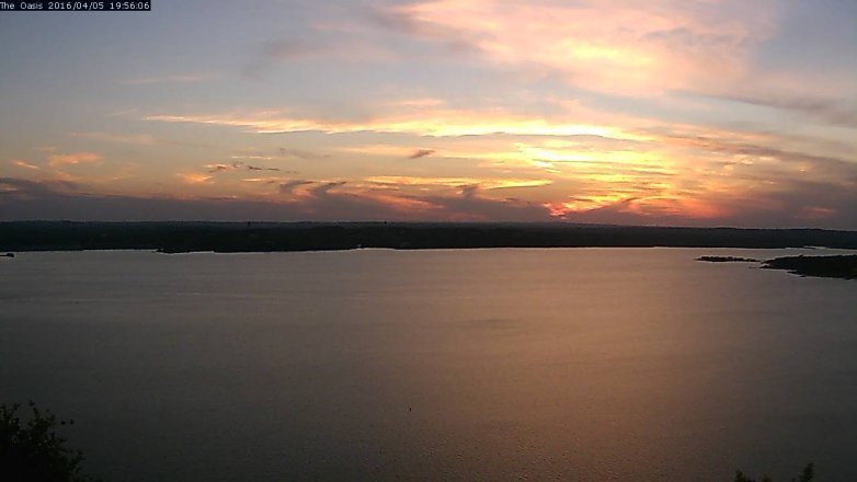 Lake Travis webcam, April 5, 2016 7:05 PM CT