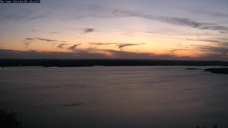 Lake Travis webcam, April 5, 2016 7:15 PM CT