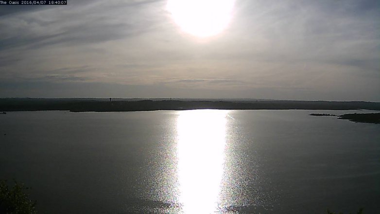 Lake Travis webcam, April 7, 2016 5:45 PM CT