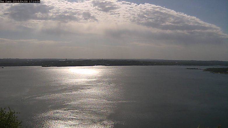 Lake Travis webcam, April 8, 2016 4:25 PM CT
