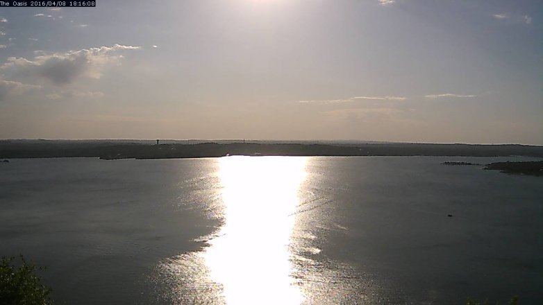 Lake Travis webcam, April 8, 2016 5:25 PM CT