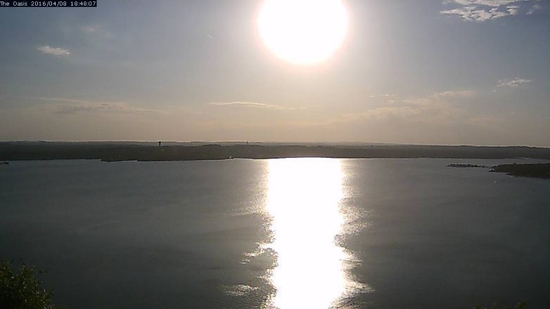 Lake Travis webcam, April 8, 2016 5:55 PM CT