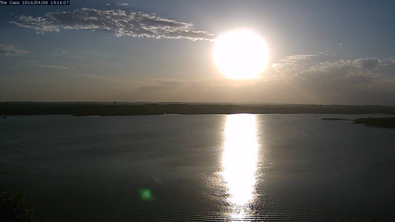 Lake Travis webcam, April 8, 2016 6:25 PM CT