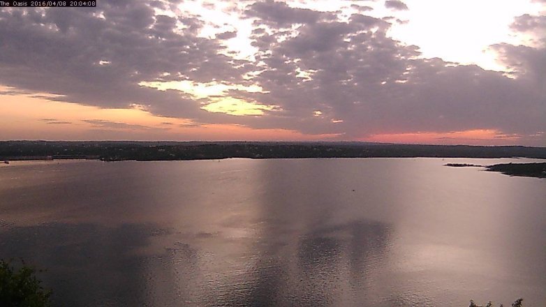 Lake Travis webcam, April 8, 2016 7:10 PM CT