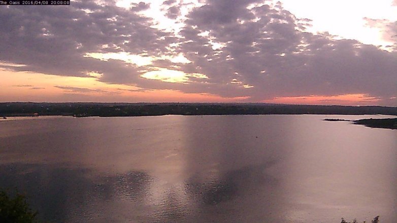 Lake Travis webcam, April 8, 2016 7:15 PM CT
