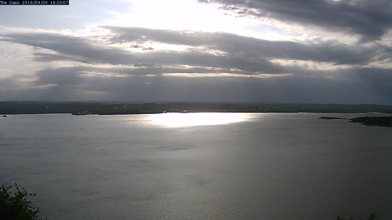 Lake Travis webcam, April 9, 2016 5:25 PM CT
