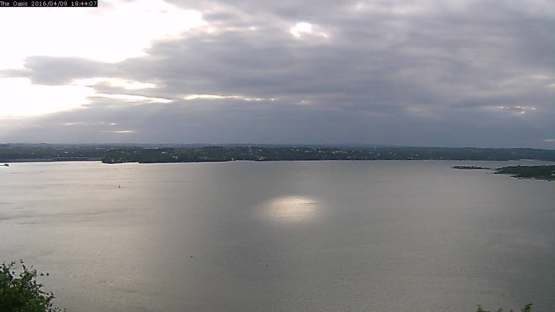 Lake Travis webcam, April 9, 2016 5:50 PM CT