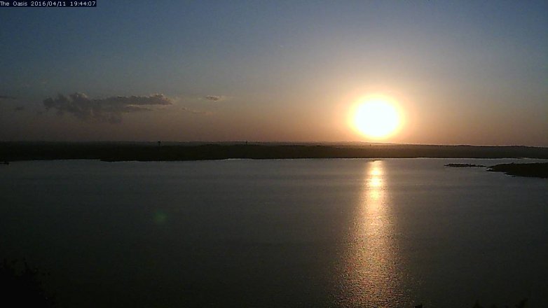 Lake Travis webcam, April 11, 2016 6:50 PM CT