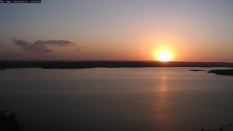 Lake Travis webcam, April 11, 2016 7:00 PM CT