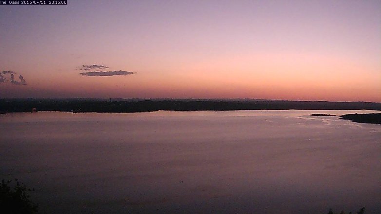 Lake Travis webcam, April 11, 2016 7:25 PM CT