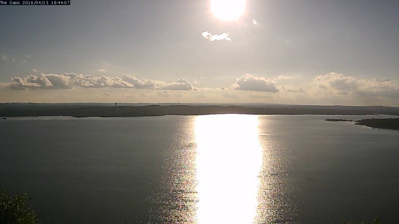 Lake Travis webcam, April 13, 2016 5:50 PM CT