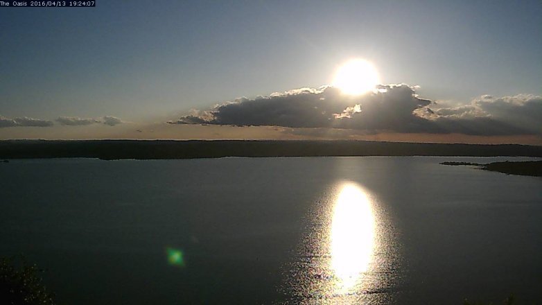 Lake Travis webcam, April 13, 2016 6:30 PM CT