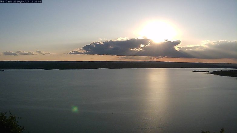 Lake Travis webcam, April 13, 2016 6:35 PM CT