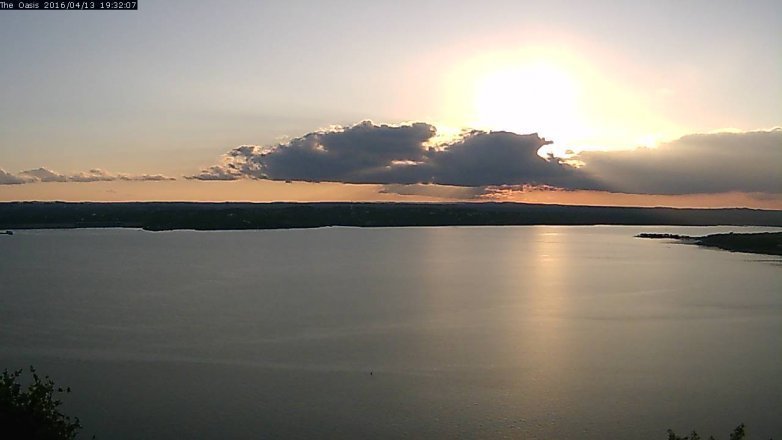 Lake Travis webcam, April 13, 2016 6:40 PM CT
