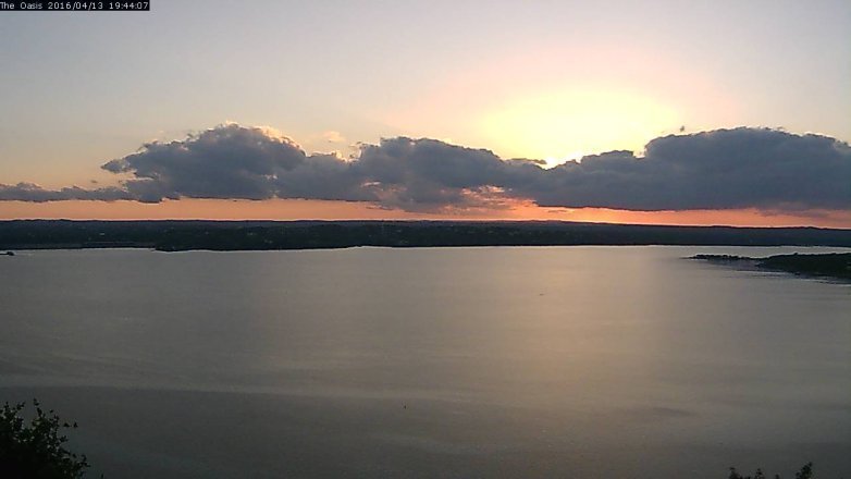 Lake Travis webcam, April 13, 2016 6:50 PM CT