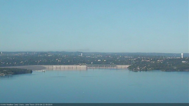 Lake Travis webcam, April 22, 2016 9:00 AM CT