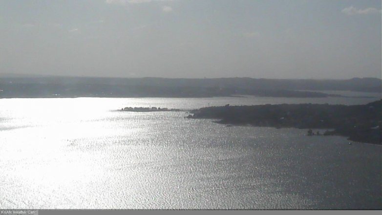 Lake Travis webcam, July 6, 2016 5:15 PM CT