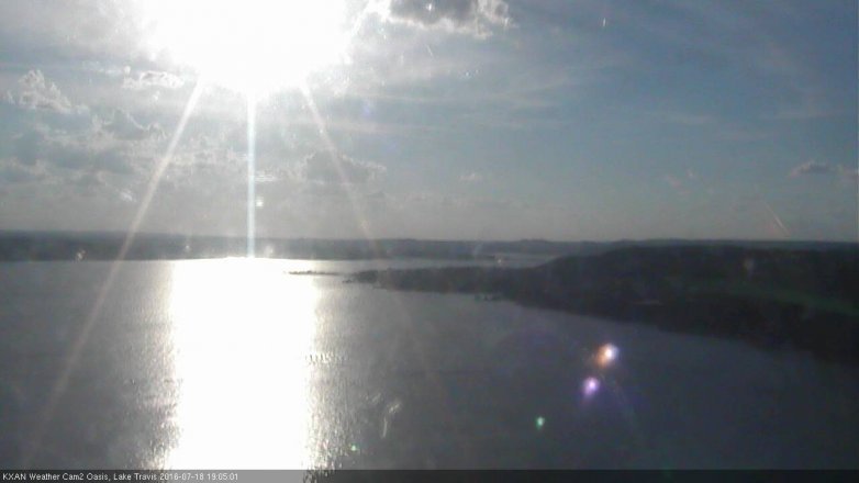 Lake Travis webcam, July 18, 2016 6:20 PM CT