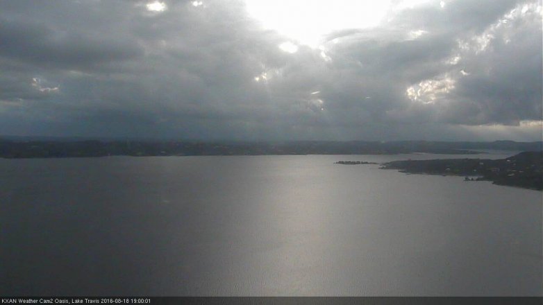 Lake Travis webcam, August 18, 2016 6:25 PM CT
