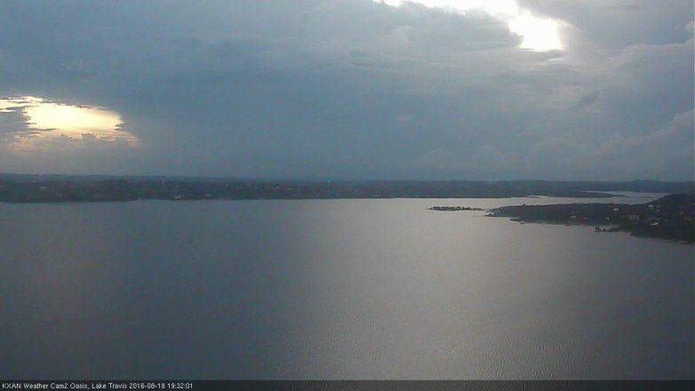Lake Travis webcam, August 18, 2016 6:55 PM CT