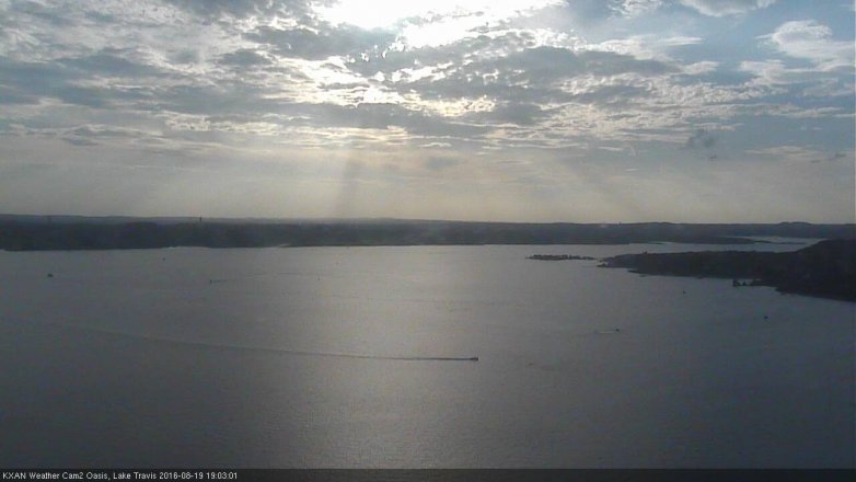 Lake Travis webcam, August 19, 2016 6:15 PM CT