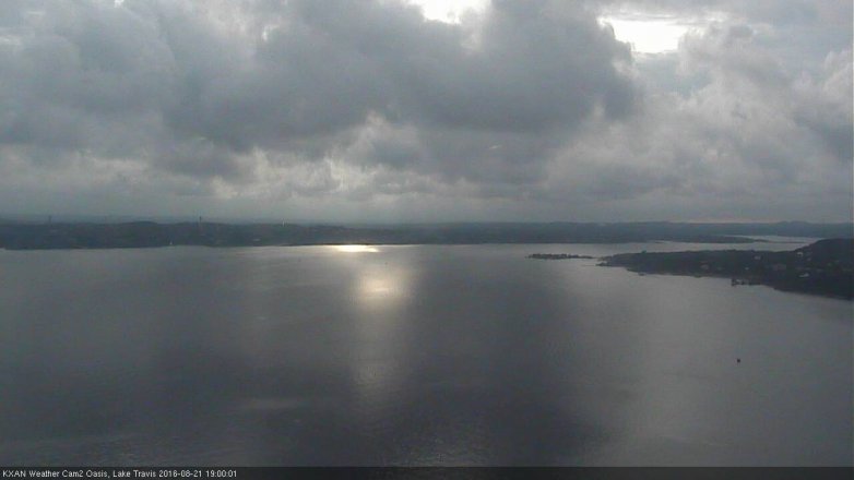 Lake Travis webcam, August 21, 2016 6:25 PM CT