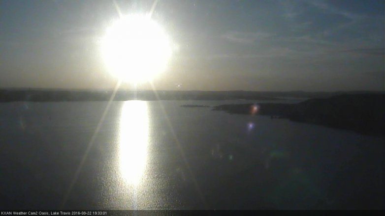 Lake Travis webcam, August 22, 2016 6:55 PM CT