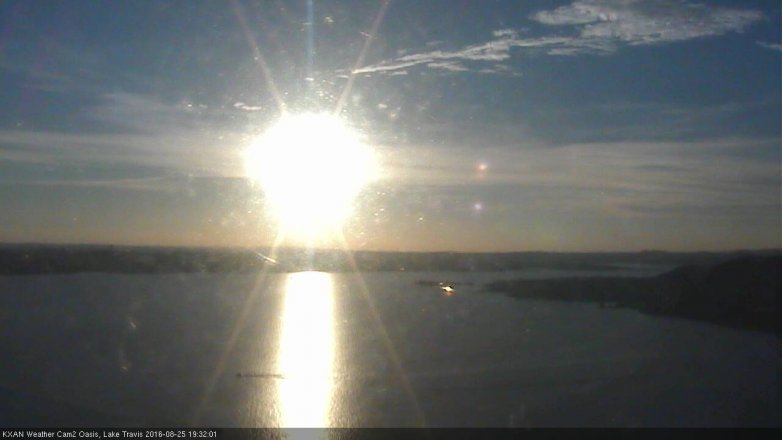 Lake Travis webcam, August 25, 2016 6:40 PM CT