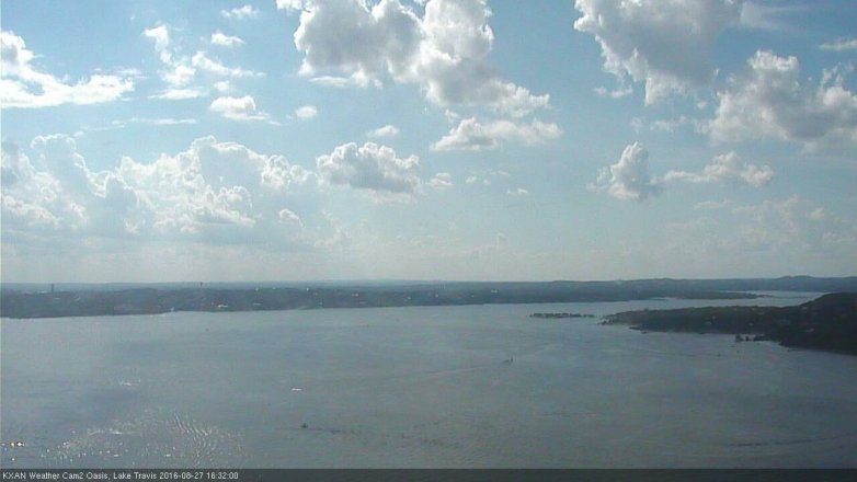 Lake Travis webcam, August 27, 2016 3:35 PM CT