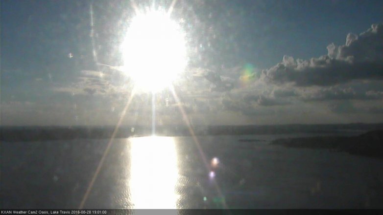 Lake Travis webcam, August 28, 2016 6:25 PM CT