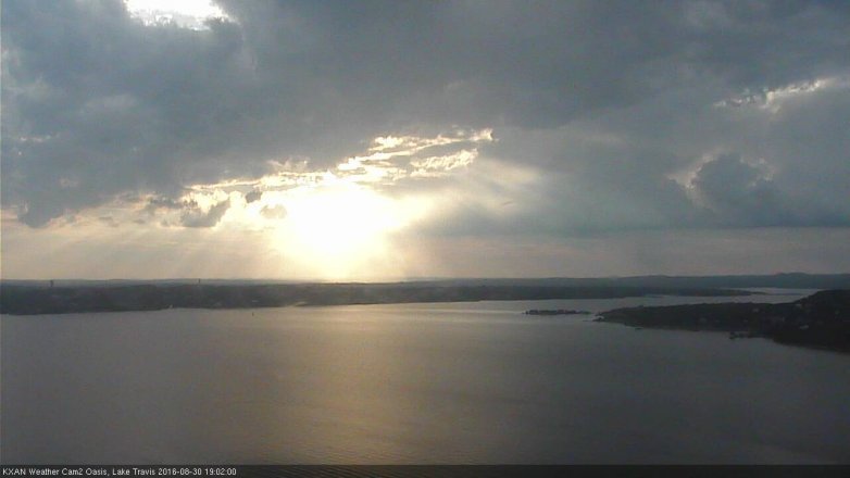 Lake Travis webcam, August 30, 2016 6:05 PM CT