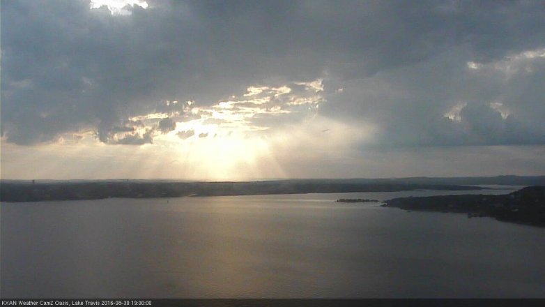 Lake Travis webcam, August 30, 2016 6:25 PM CT